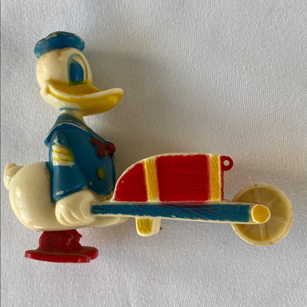 Disney Donald Duck Mid-Century Vintage - Picture 1 of 6